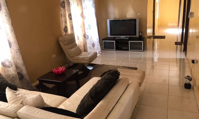 Brusubi Casa | Charming 2-Bed House in Brusubi