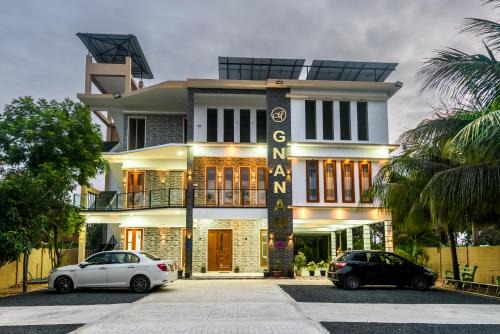 Pasikuda Casa | Gnanam Holiday Inn