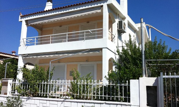 Lagonissi Apartamento | Gnick Apartments 600m from the coast