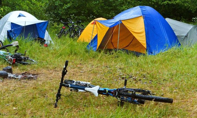 Wat Bo Area Otro | Go Camping