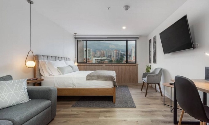 La Aguacatala Apartamento | Go Living 1314 · Amazing Loft with kitchenette, AC, co-work and GYM