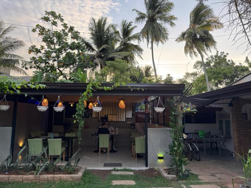 Anuradhapura Casa | Goalma Family Holiday Resort & Restaurant