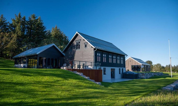 Godøy Cabina | Godo Lodge