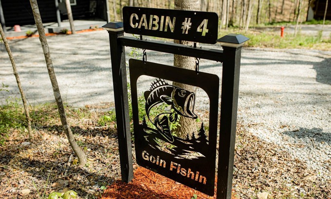 Campbellsville Cabina | Goin Fishin' Cabin # 4