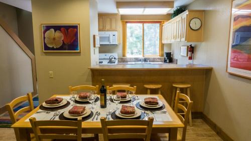 Truckee Apartamento | Gold Bend 5022