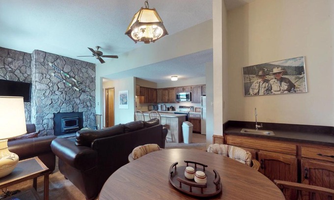 Angel Fire Apartamento | Gold Creek 208