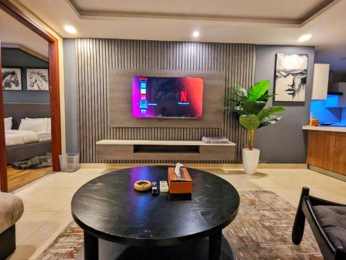 Lahore Apartamento | Gold Crest Mall Luxury One Bedroom Apartment DHA Lahore