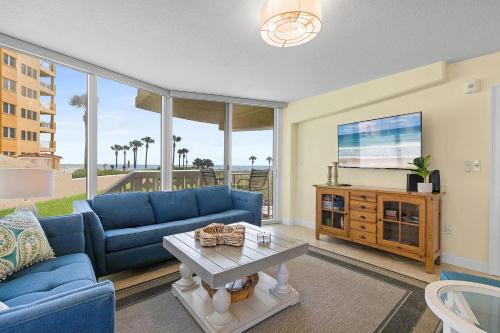 New Smyrna Beach Casa | Golden Arms 101