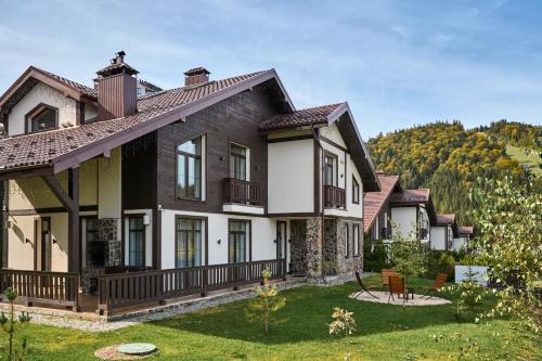Bukovel Chalet De Esquí | Golden Chalet