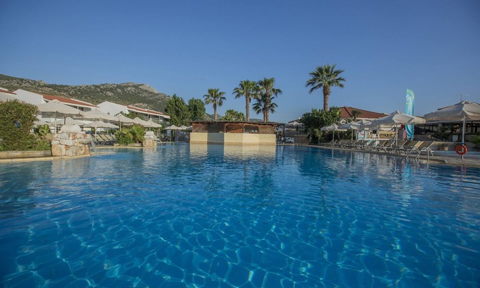 Marathon Complejo | Golden Coast Hotel & Bungalows - All Inclusive