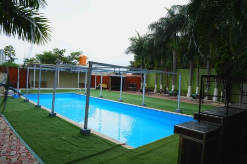 Anekal Hotel | Golden Farms Resort