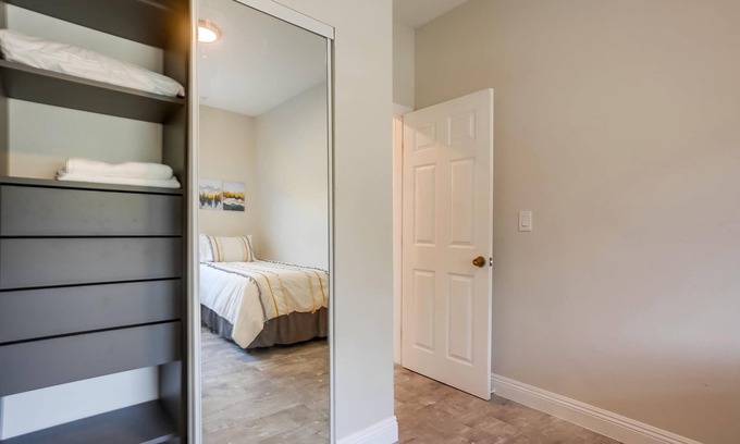 San Marcos Casa | Golden Fields Farmhouse With Playground!