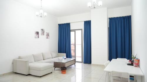 International City Apartamento | Golden Homes 2
