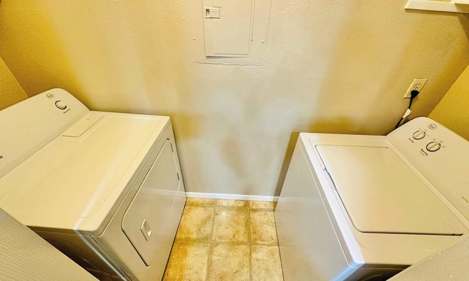 Reno/Tahoe Airport Apartamento | Golden Horizon Lodge