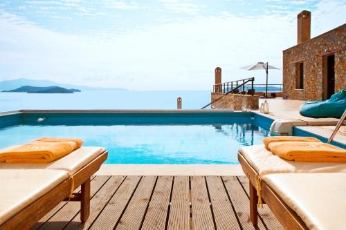Vassilias Villa | Golden King Villas