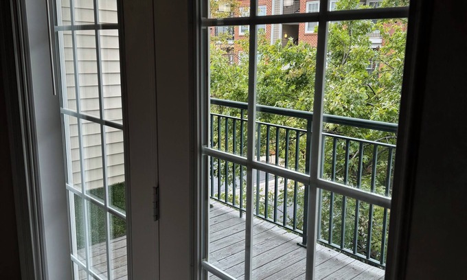 Hanover Apartamento | GOLDEN LUX Two-Bedrooms Two-Bath