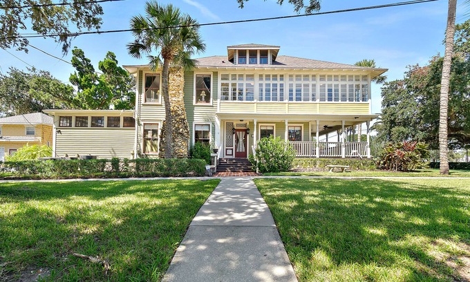 South Beach Street Historic District Complejo | Golden Magnolia Marine