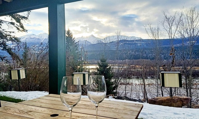 Golden Casa | Golden Mountain View Suites