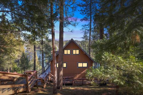 Groveland Casa | Golden Peak Cabin home