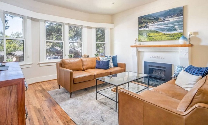 Golden Rectangle Casa | Golden Rectangle Retreat | Carmel-by-the-Sea