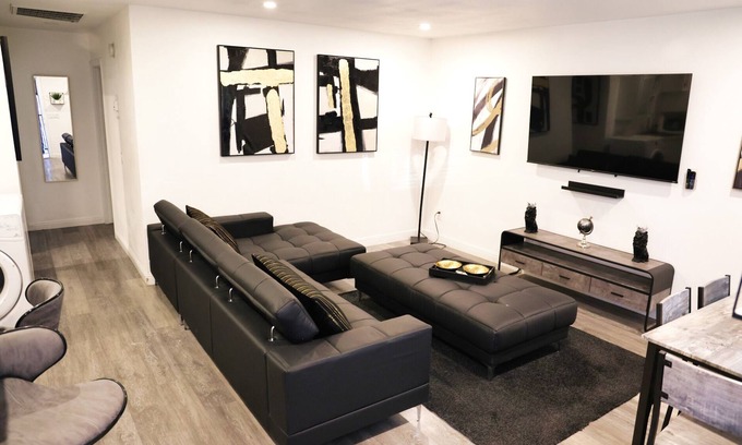 Gateway District Apartamento | Golden Retreat