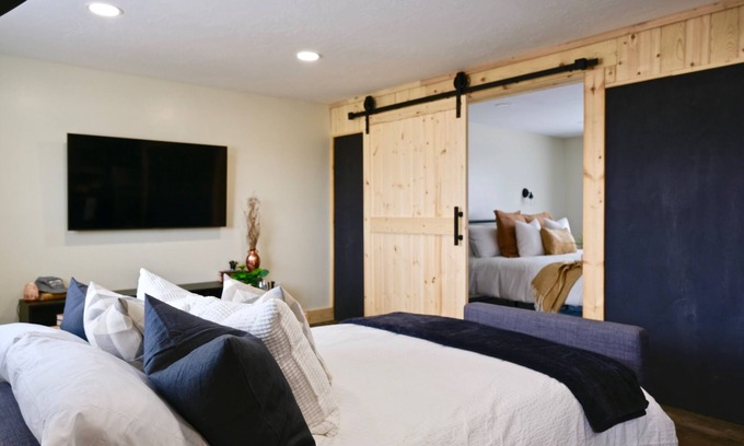 Tremonton Apartamento | Golden Spike Stable Getaway in Downtown Tremonton