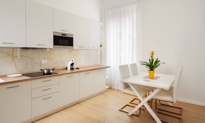 Borgo San Leonardo Apartamento | Golden Teal & Silver Birch