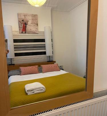Norwich Casa | Golden Triangle Budget Rooms