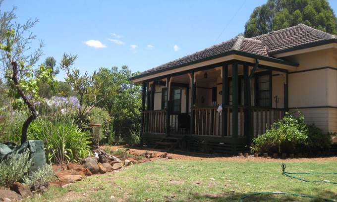 Bridgetown Cabaña | GoldenRose Cottage, Quiet pintoresca w 'majestuosas vistas del valle y estrellas @ noche