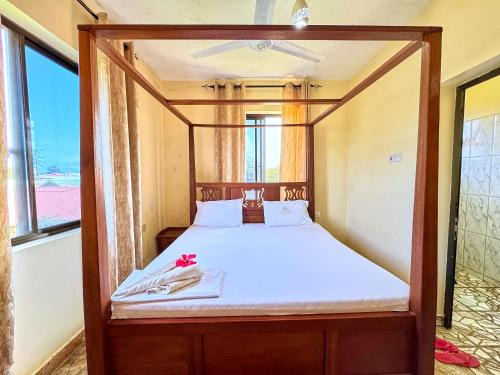 Tiwi Hotel | Goldstone Hotel