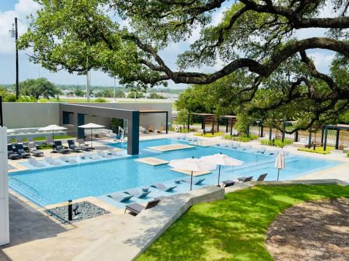 McNeil Apartamento | Goldy