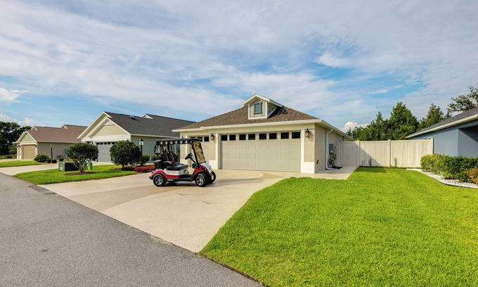 Wildwood Casa | Golf Cart & Preserve View: The Villages Retreat!