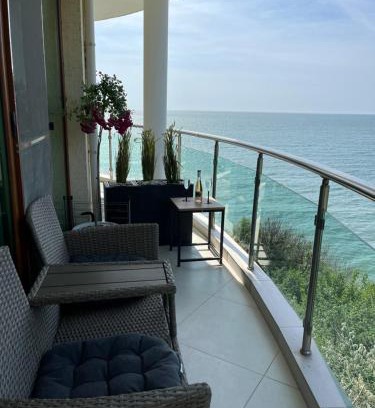 Kavarna Apartamento | Golf Coast Boutique Studio with sea view