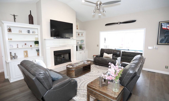 Warner Robins Casa | Golf community/Beautiful house with a golf view