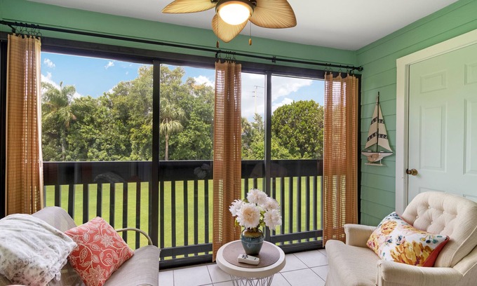 Micco Condominio | Golf course and waterfront community in the Sunshine State