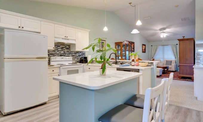 Alachua Casa | Golf Course Community Home Near Springs & Swimming