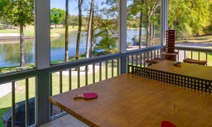 Hot Springs Village Casa | Golf course home for family, friends and fun!