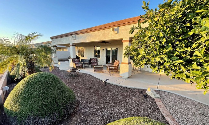 Springfield Lakes Casa | Golf Course property with Mountain View