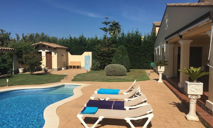 Perelada Villa | GOLF DE PERALADA - VILLA DE LUJO EN UN OASIS DE TRANQUILIDAD