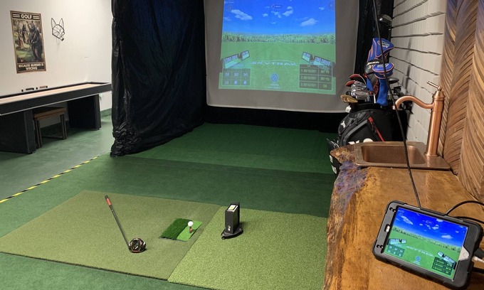 Dade City Casa | Golf Simulator Included - The Cave + The Howard Super Combo