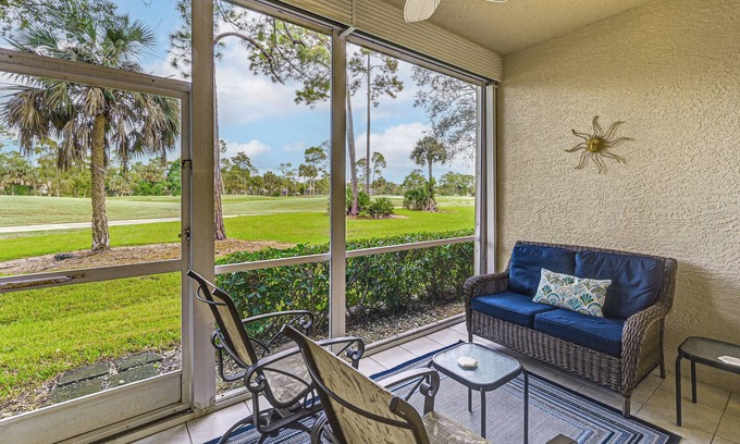 Ole Condominio | Golf, Swim & Relax! Condo 8 Mi to Dtwn Naples