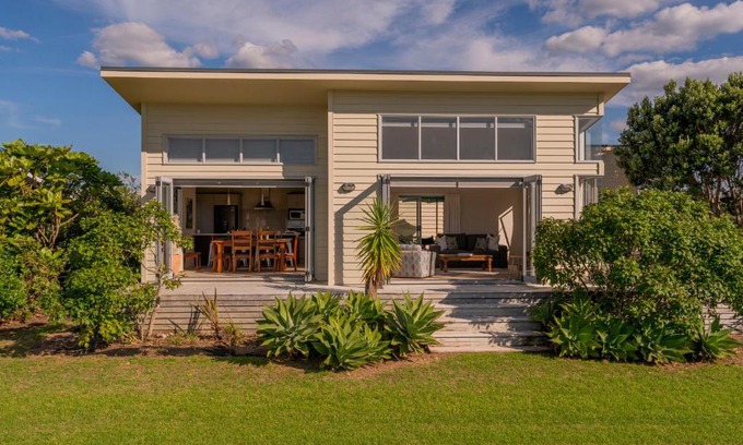 Matarangi Casa | Golfers and Beach Lovers Dream - Matarangi House
