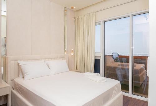 Madinat Zayed Apartamento | GolfVita Luxe Haven