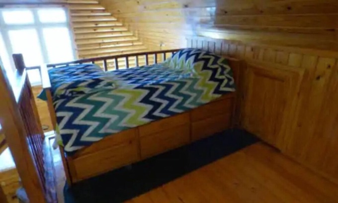 Oden Cabina | "Gone Fishing" Cabin 9