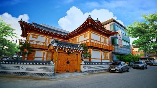 Gongju Casa | gongju dalbicjeongweon hanog pensyeon