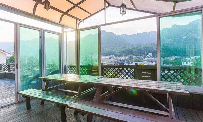 Gongju Casa | Gongju Gyeryongsandeul Flower Pension