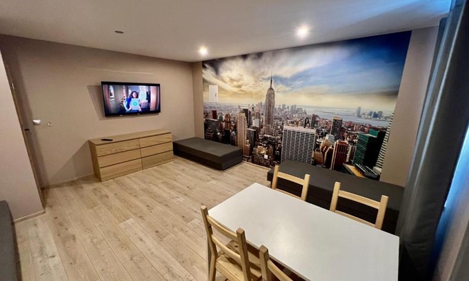 Lodz Apartamento | GOOD APART APARTAMENTY 3 SYPIALNIE PARKINg