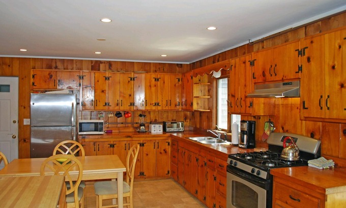 West Tisbury Casa | Buen lugar para parejas, aventuras en solitario, viajeros de negocios