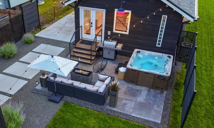 Barnum Apartamento | Good Vibe Tribe-2 Mi DT-Hot Tub-K Bed-Pet Friendly