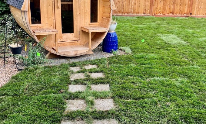 Anaconda Cabaña | Goosetown Bungalow with Sauna; Dog Friendly